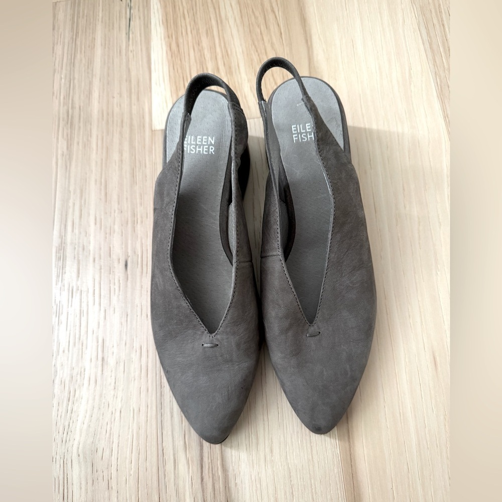 EILEEN FISHER suede sling back heel pumps Grey size 6